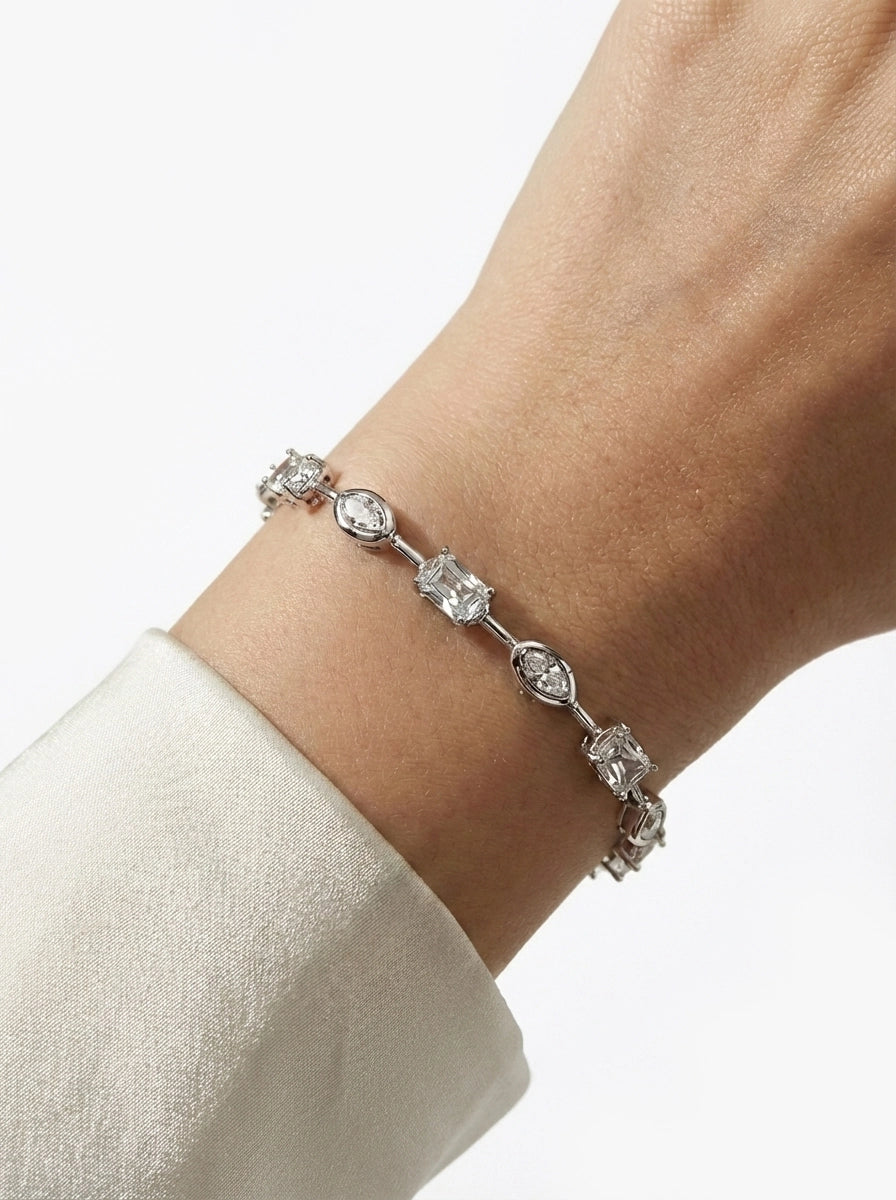 Baget ve Oval Zirkon Taşlı Zincir Bileklik