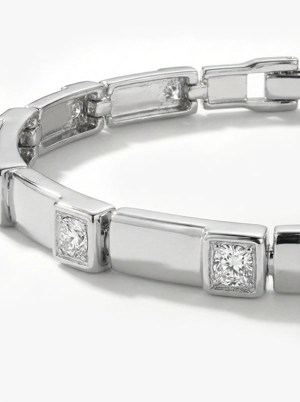 Kare Taş ve Plaka Detaylı Modern Zincir Bileklik - Detay