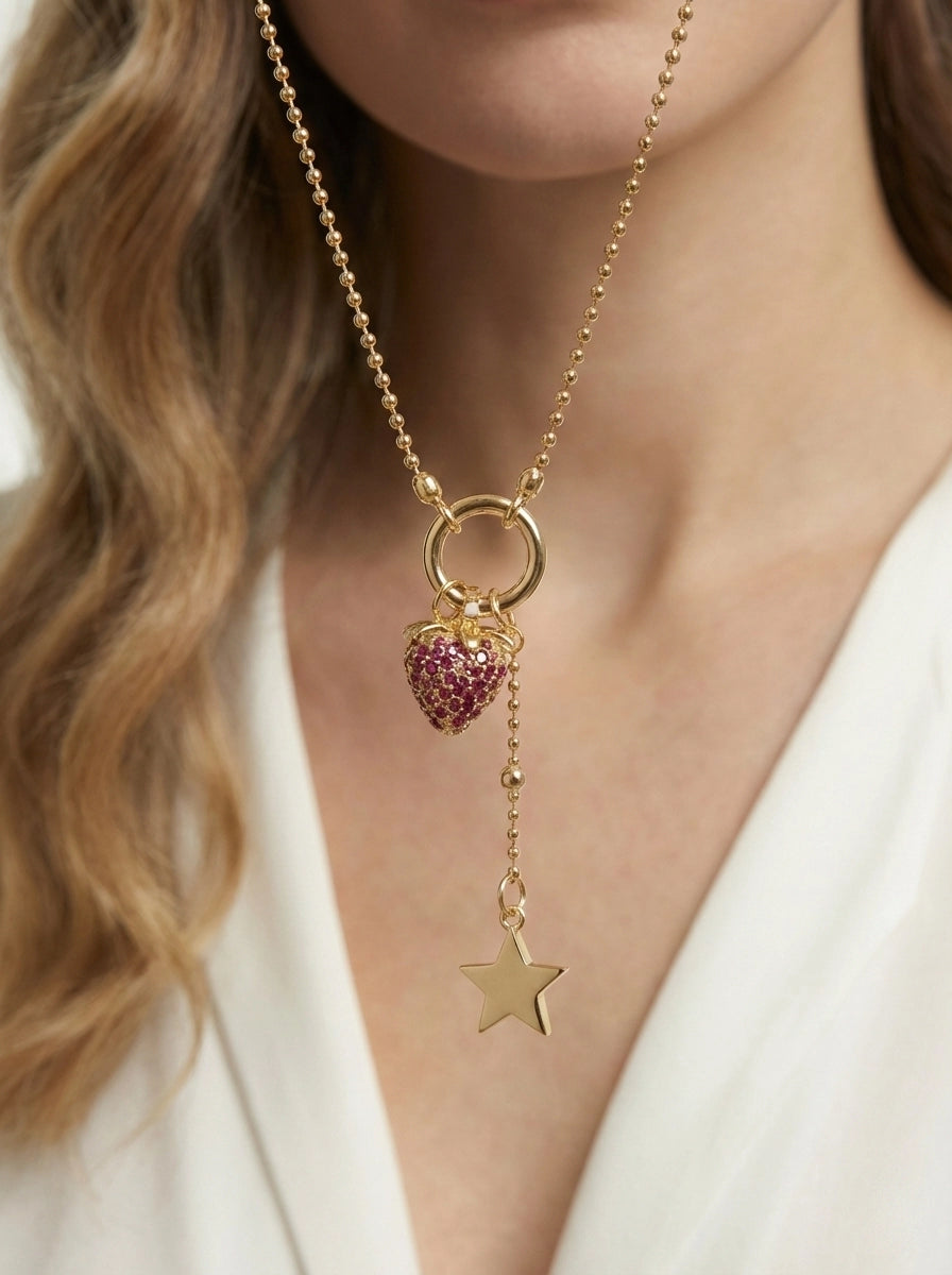 Pembe Taşlı Çilek ve Yıldız Figürlü Kolye