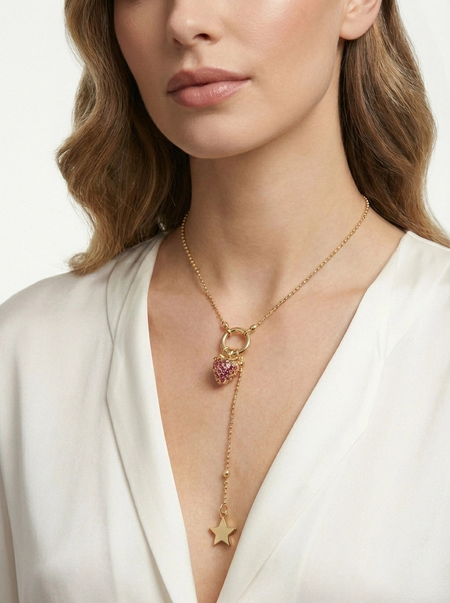 Pembe Taşlı Çilek ve Yıldız Figürlü Kolye