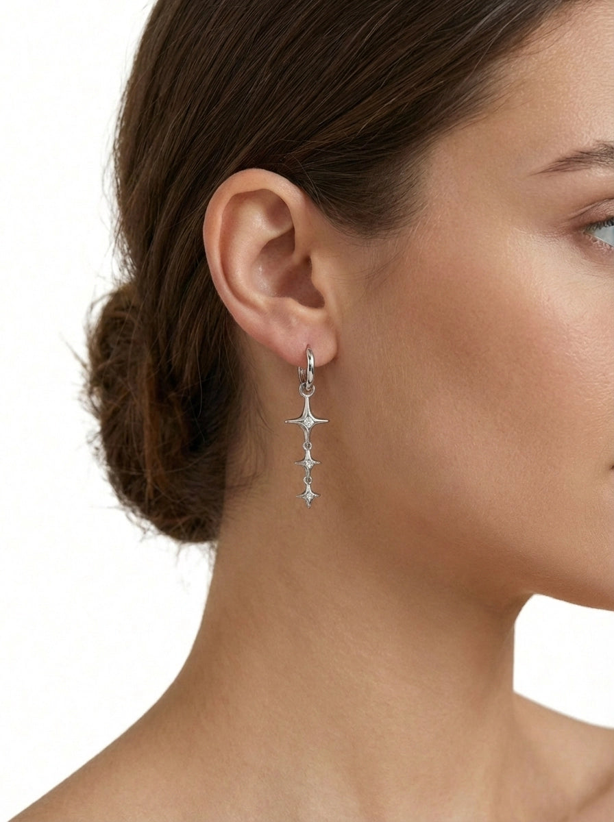 Sıralı Üçlü Kutup Yıldızı Sallantılı Gümüş Halka Küpe